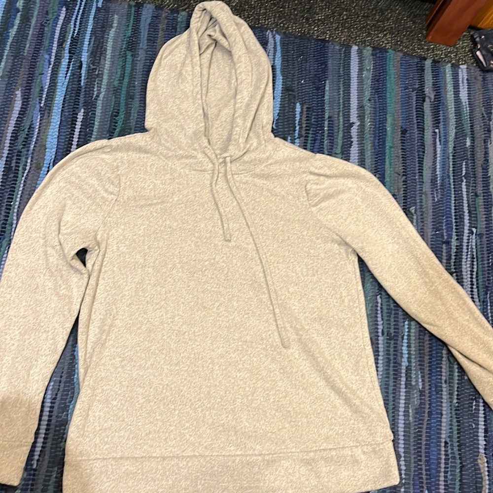 Crown and Ivy lightweight sweatshirt
